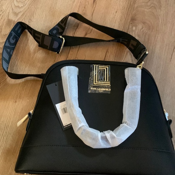 Karl lagerfield handbag - Picture 1 of 5